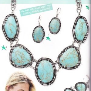 Premier Designs necklace